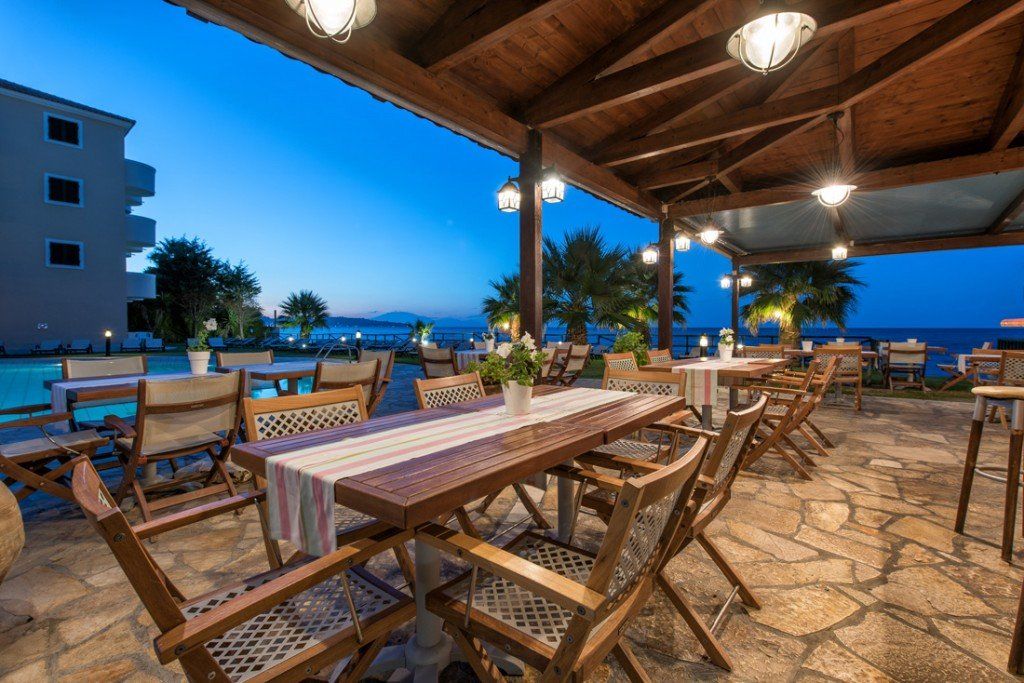 Windmill Bay Hotel Аргаси Экстерьер фото